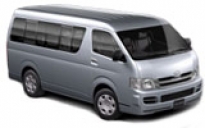 Alquiler De Coches Toyota Minibus in Kuressaare